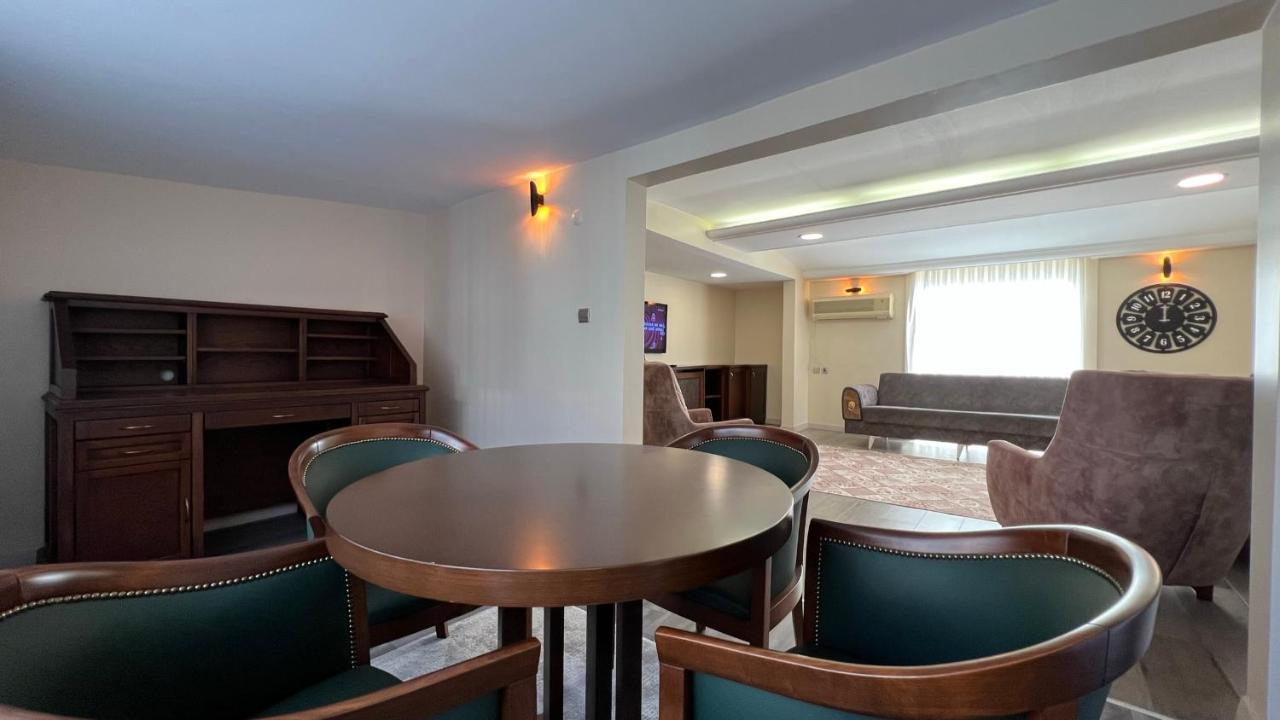 200 M2 Muhtesem Cati Kati, Roof Apartment *