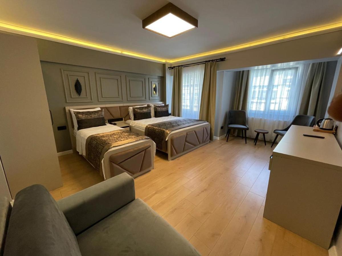 Hotel Azra Sultan & 4*