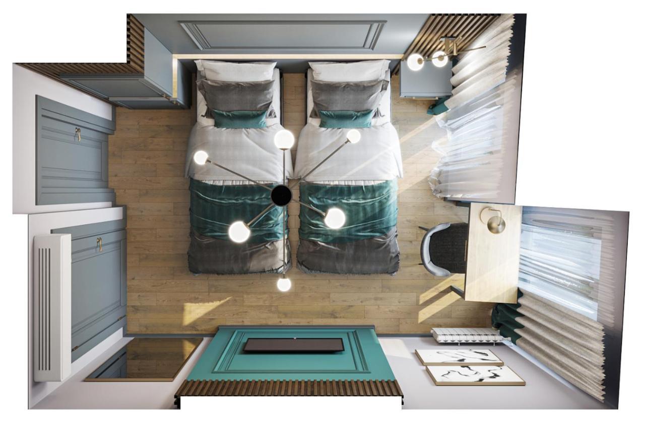 Lynda Hotel