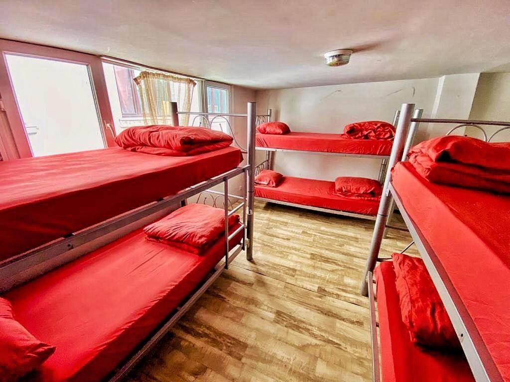 Lola Backpacker's Hostel Istanbul