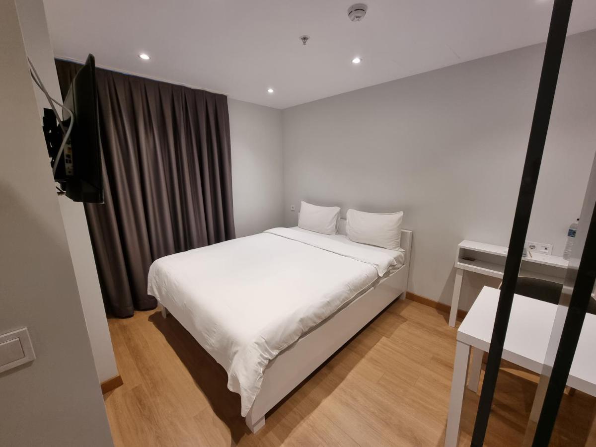 Hostel 10m2 *