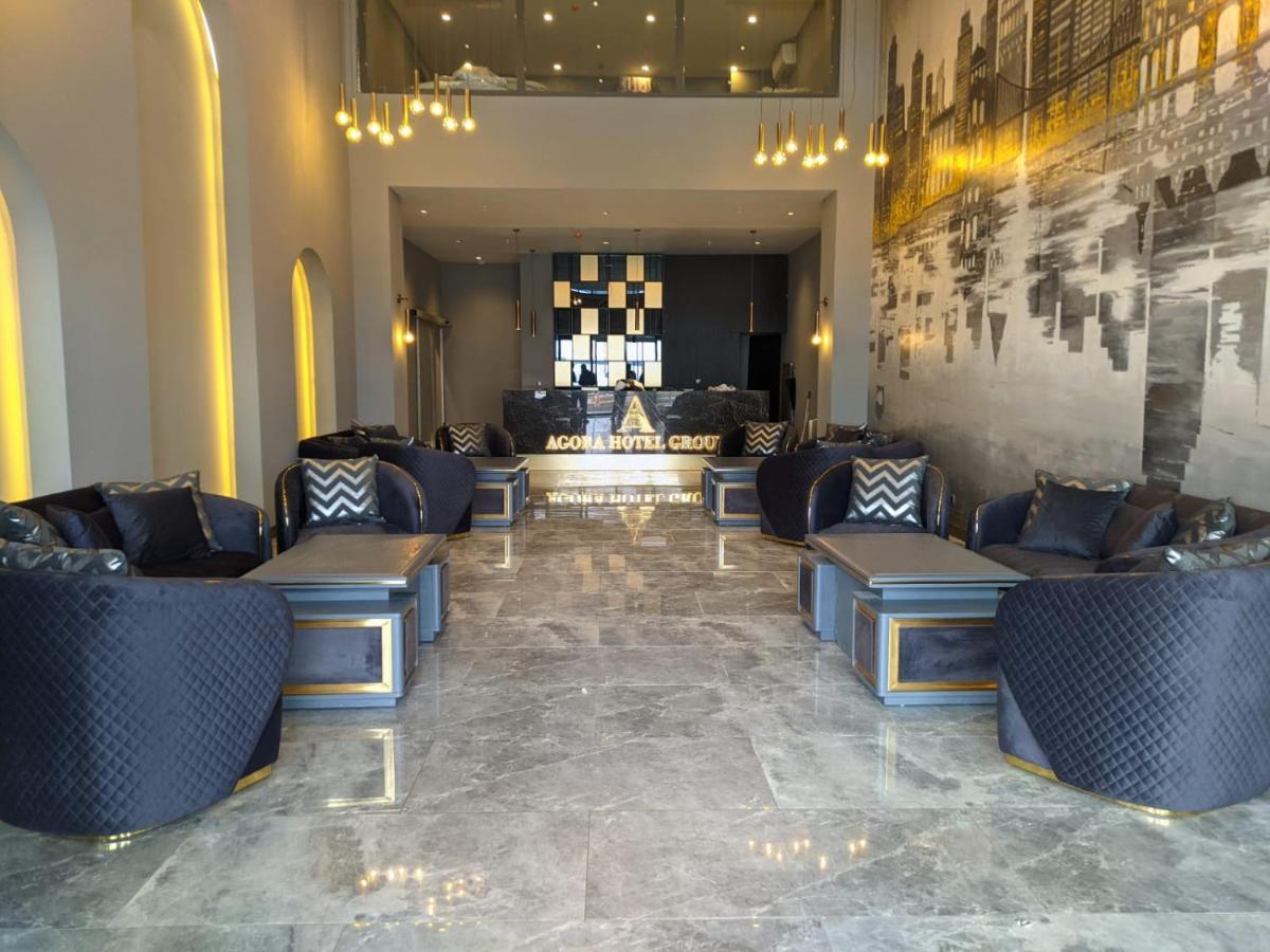 Agora Royal