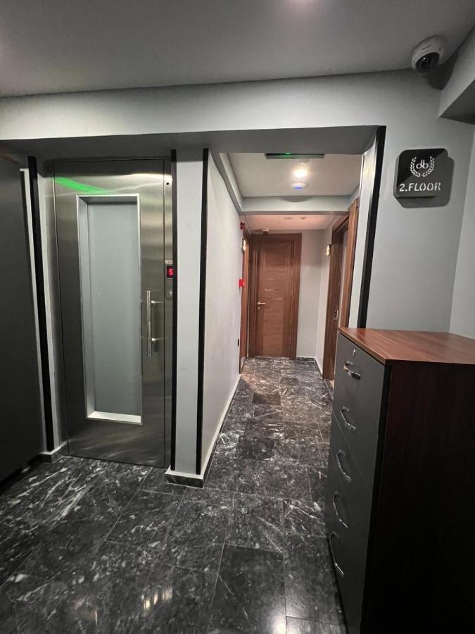Hotel Db