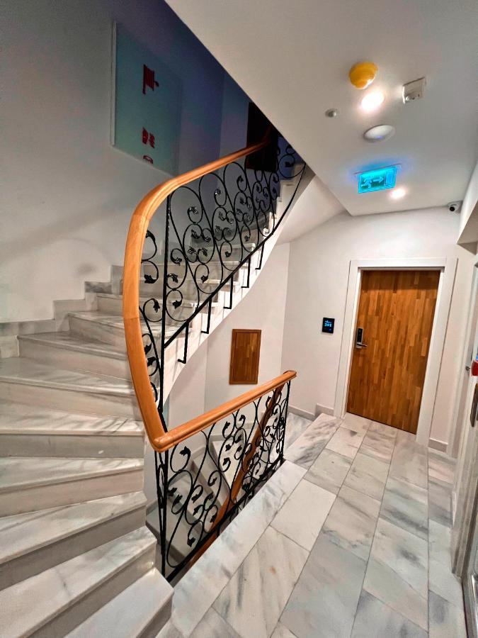 Hotel Uk 3*