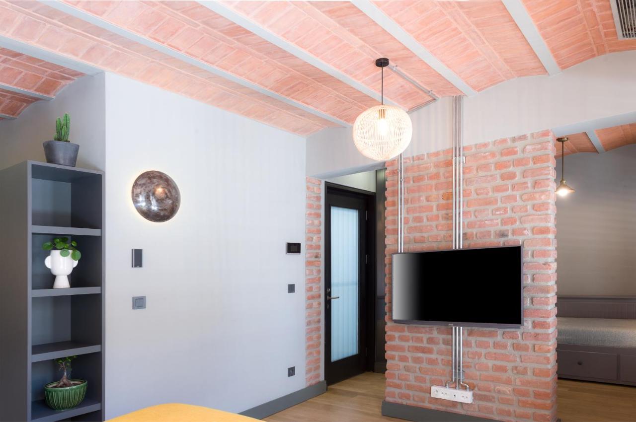Art Pera Aparthotel *