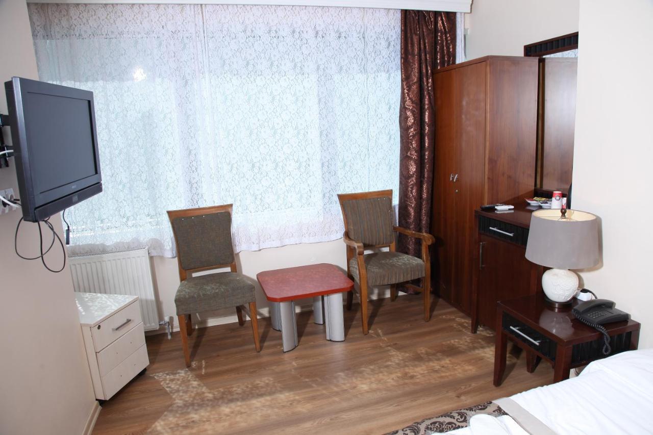 Camlica Tower Hotel *