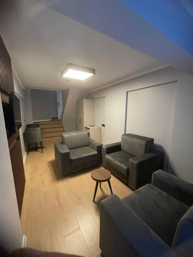 Hotel Azra Sultan & 4*