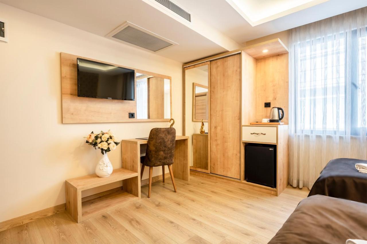Emın Palace 3*