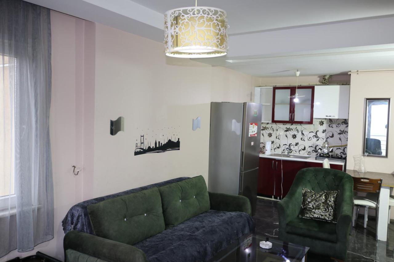 Hera House Apartment *