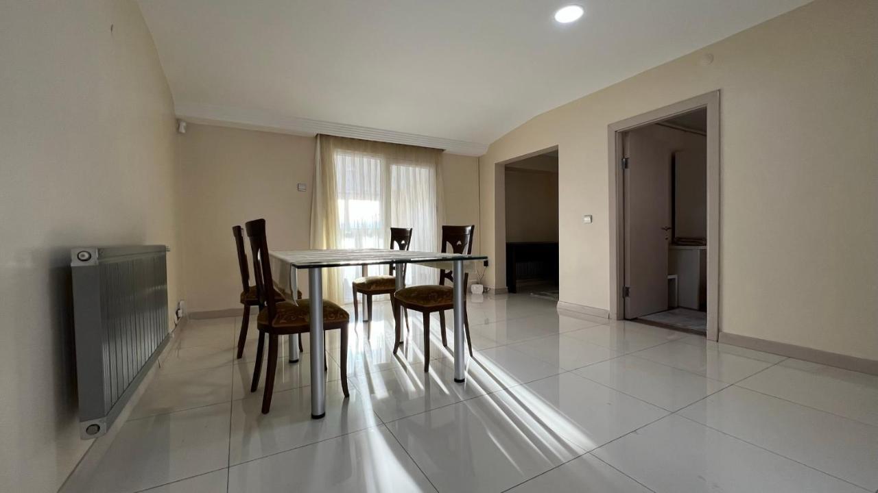 Apartment 200 M2 Muhtesem Cati Kati, Roof