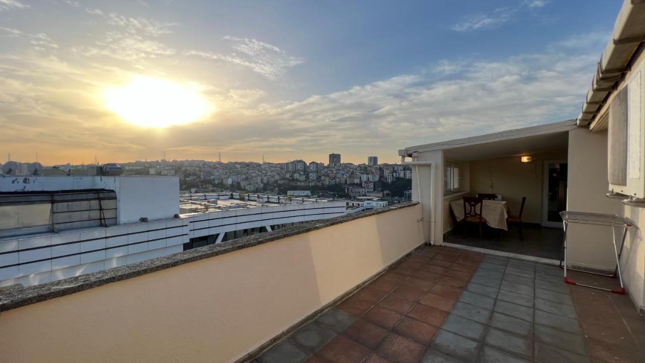 Apartment 200 M2 Muhtesem Cati Kati, Roof Istanbul