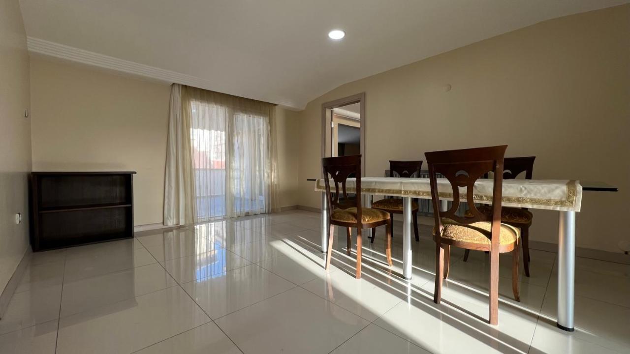 Apartment 200 M2 Muhtesem Cati Kati, Roof *