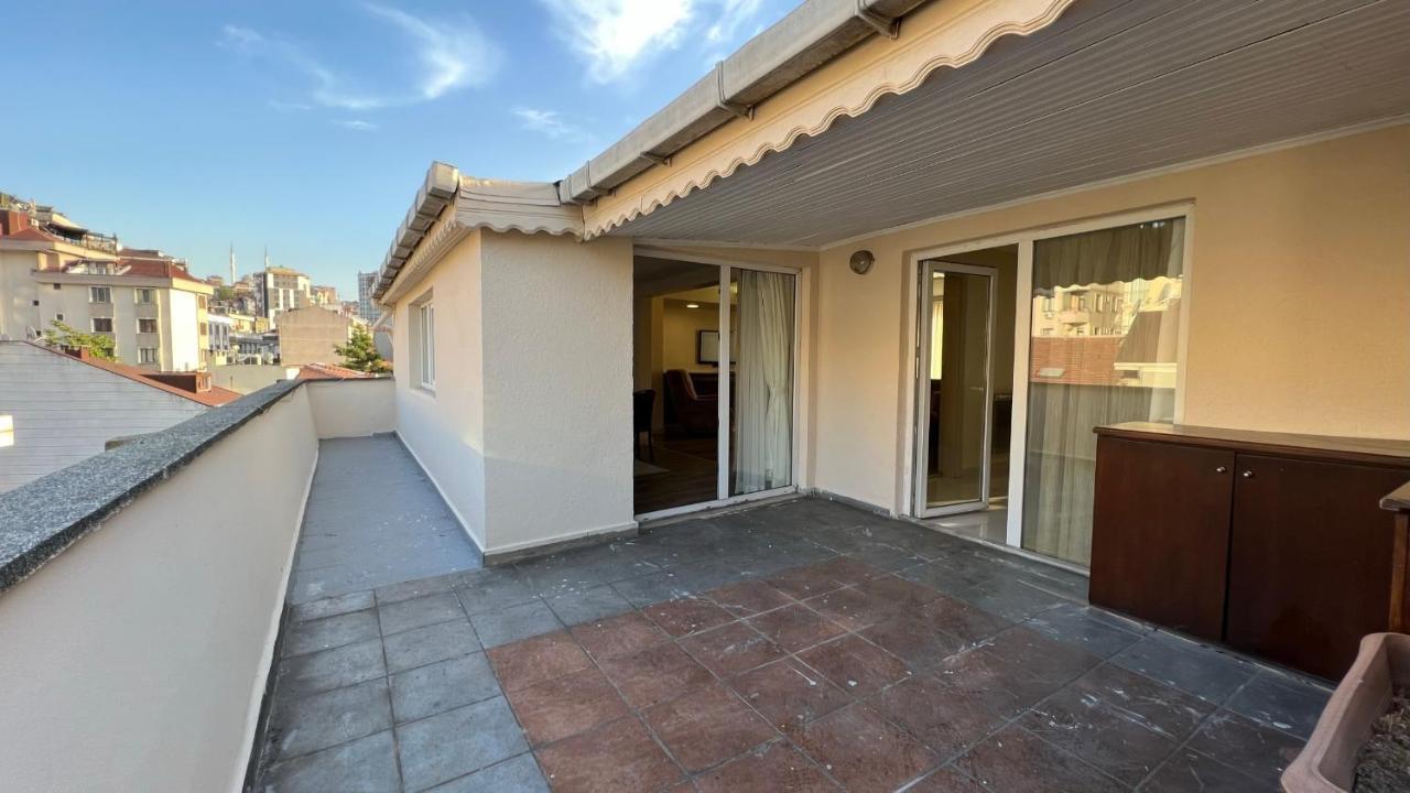 200 M2 Muhtesem Cati Kati, Roof Apartment *