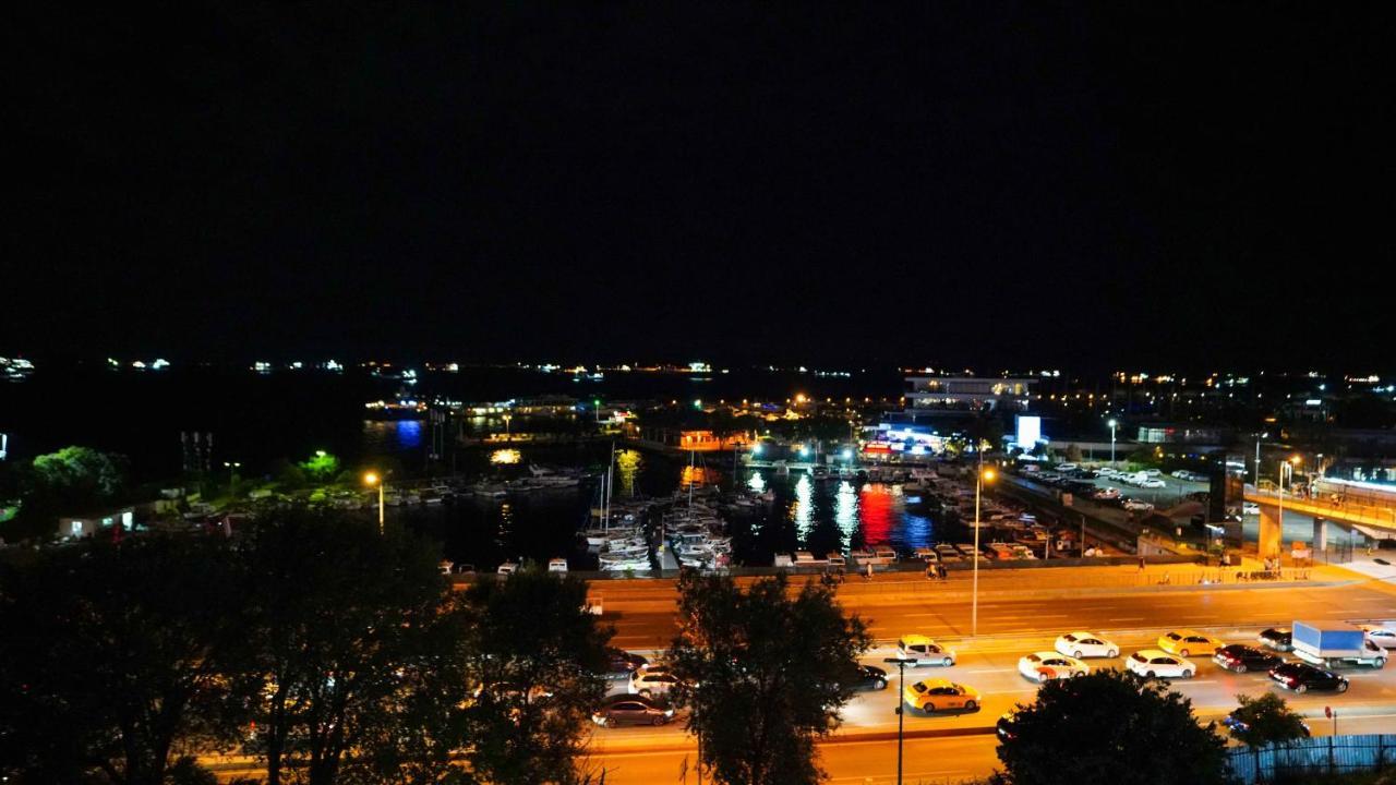 Aura Marina Otel *