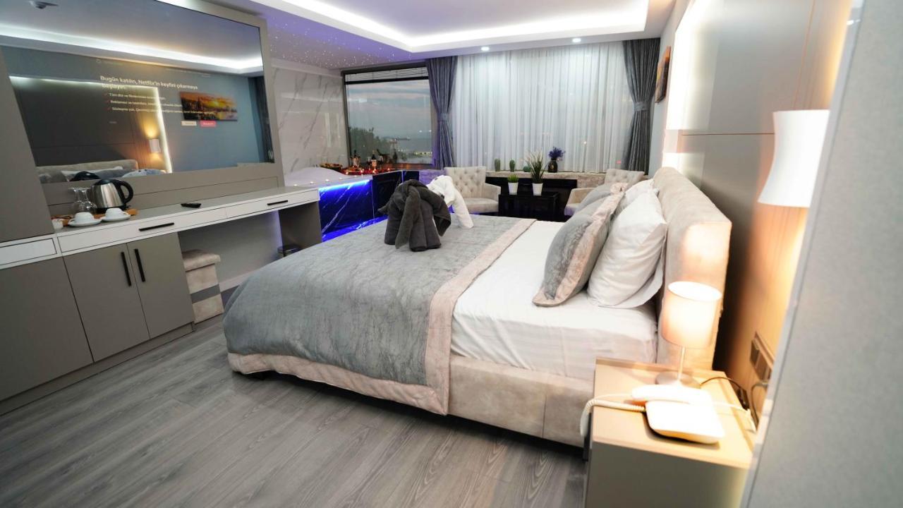 Aura Marina Otel *