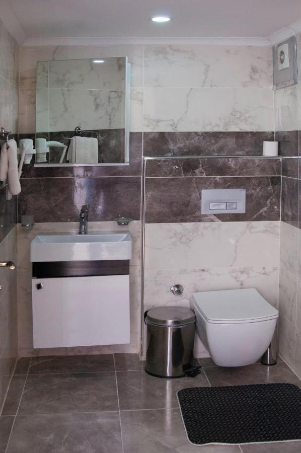 Hotel Berlin Nisantasi 3*