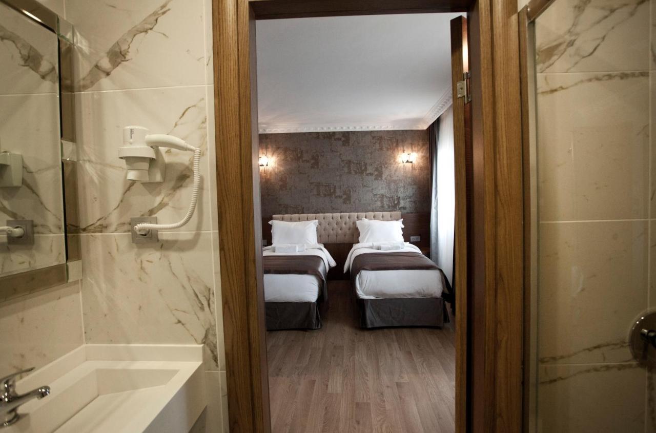 Pera Line Otel