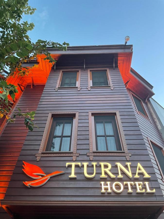 Turna Hotel *