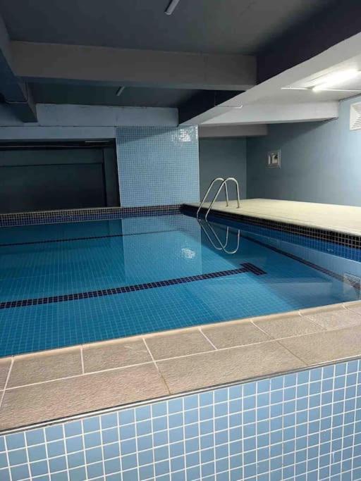 Cosy House Pool-gym-wifi-air Conditioner-car Park Apartamento Istambul