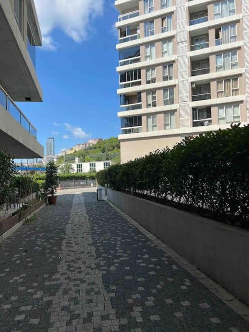 Cosy House Pool-gym-wifi-air Conditioner-car Park Apartamento *