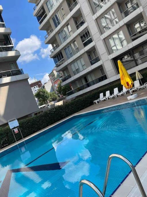 Cosy House Pool-gym-wifi-air Conditioner-car Park *