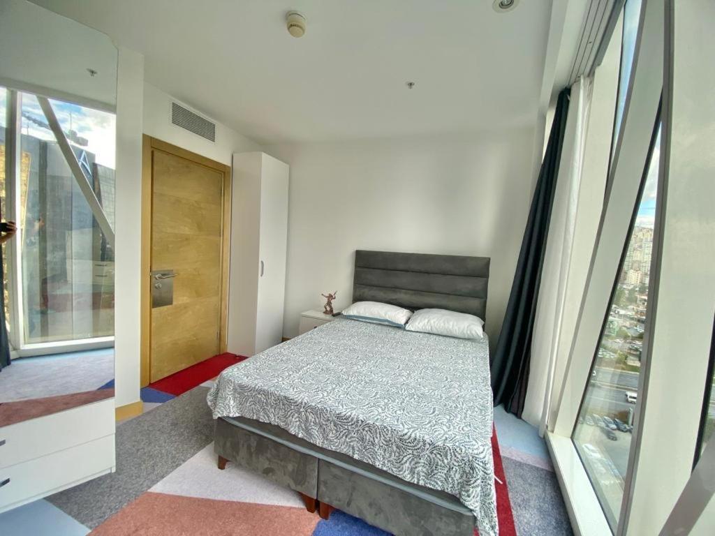 5 Person Luxury
