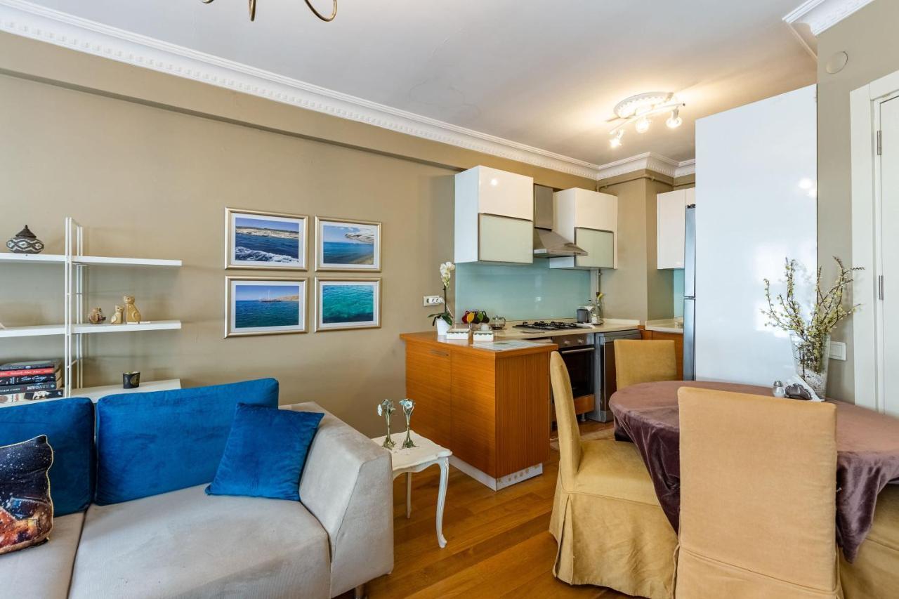 Lovely And Central Flat Near Nisantasi And Taksim *