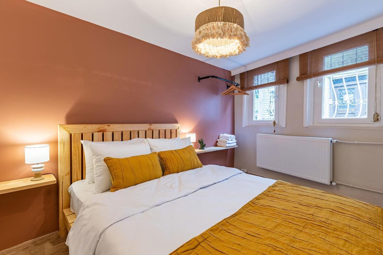 Missafir House With Refreshing Garden In Besiktas *