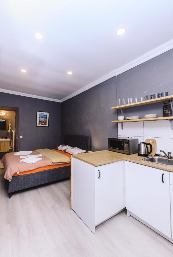 Turan33 Apartment