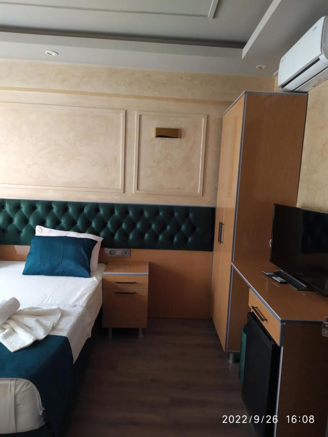 The Moss Otel