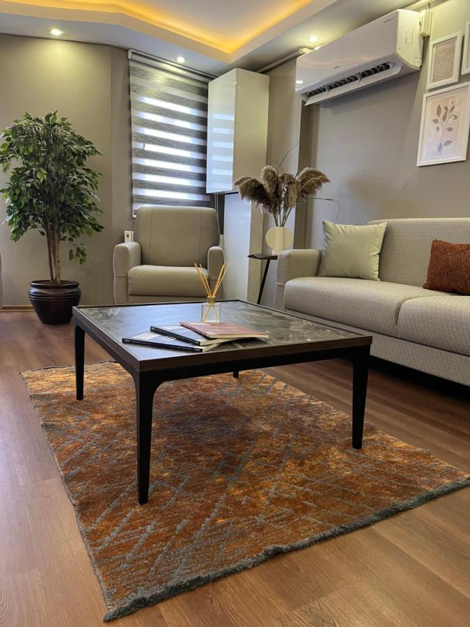 Barbaros Apartment *