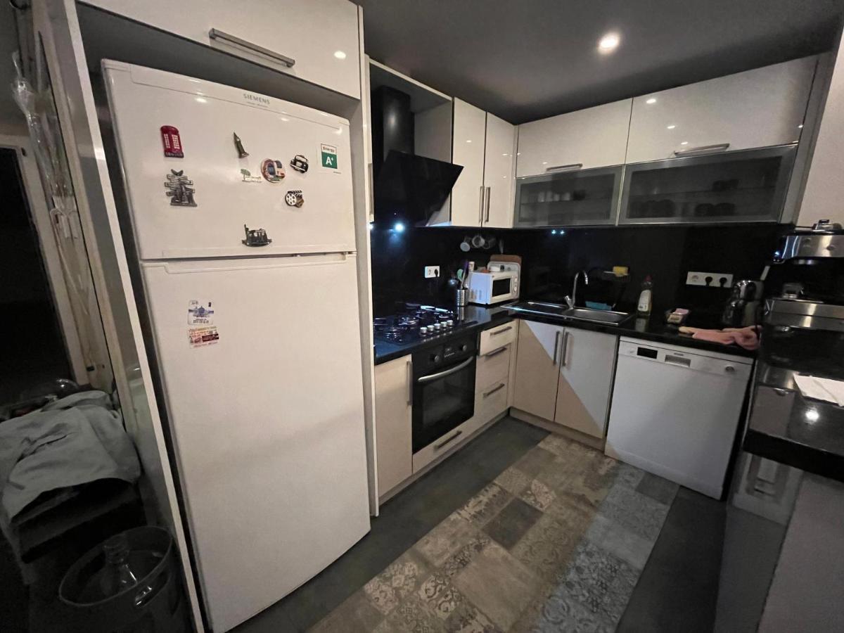 Wide Garden Flat Close To The Memoriall Hospital Hgyhomes2104 * Istanbul