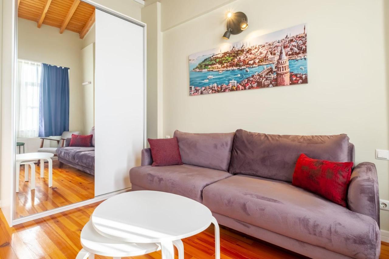 Delightful Flat Near Taksim Square In Sisli Apartment *