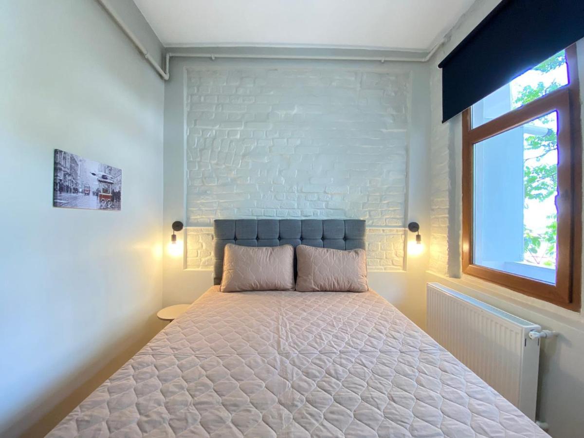 Flat Within Walking Distance To Taksim Square