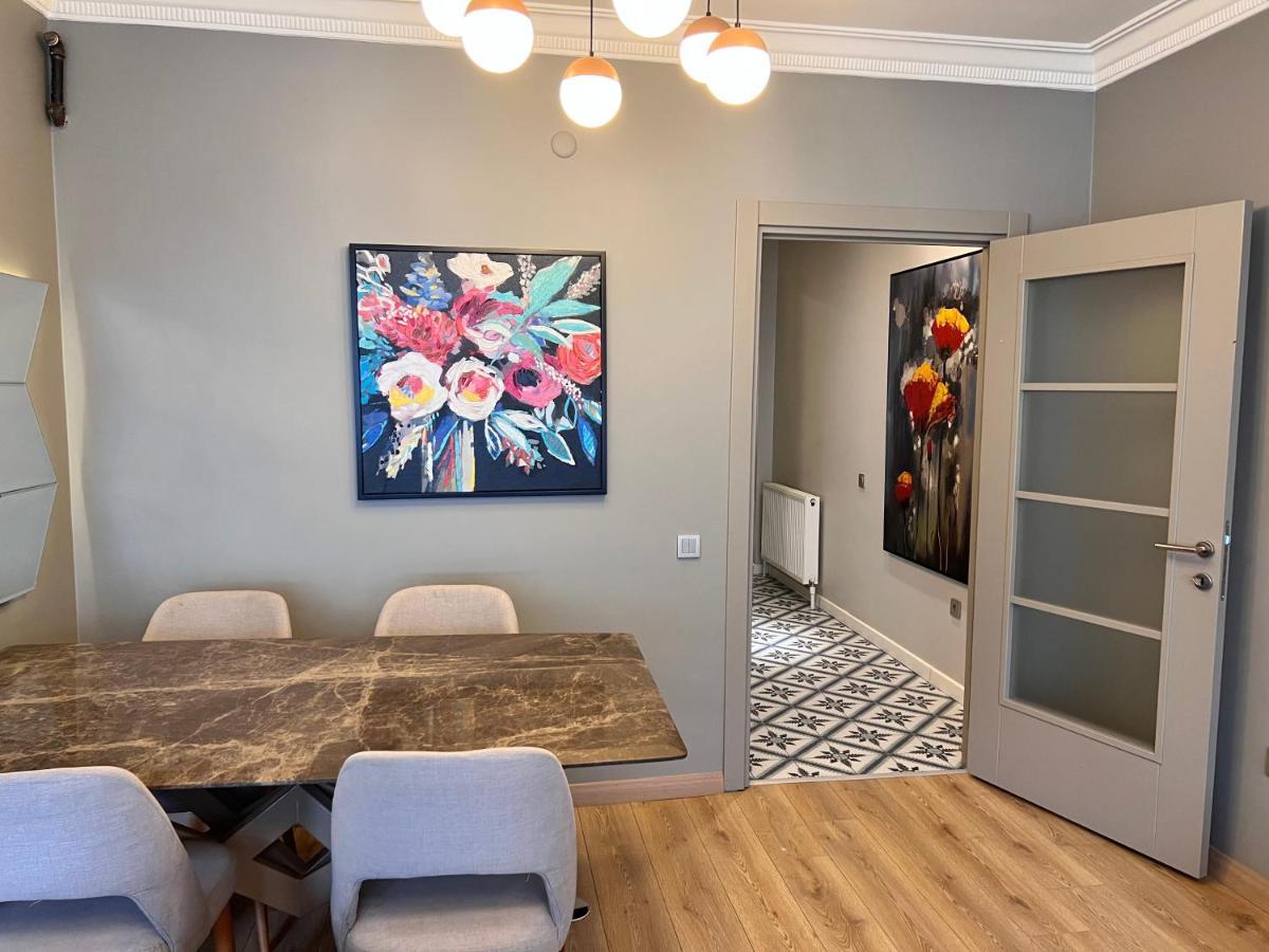 Center Of Istanbul, Luxurious, Nodern, Full Flat Apartment Istanbul