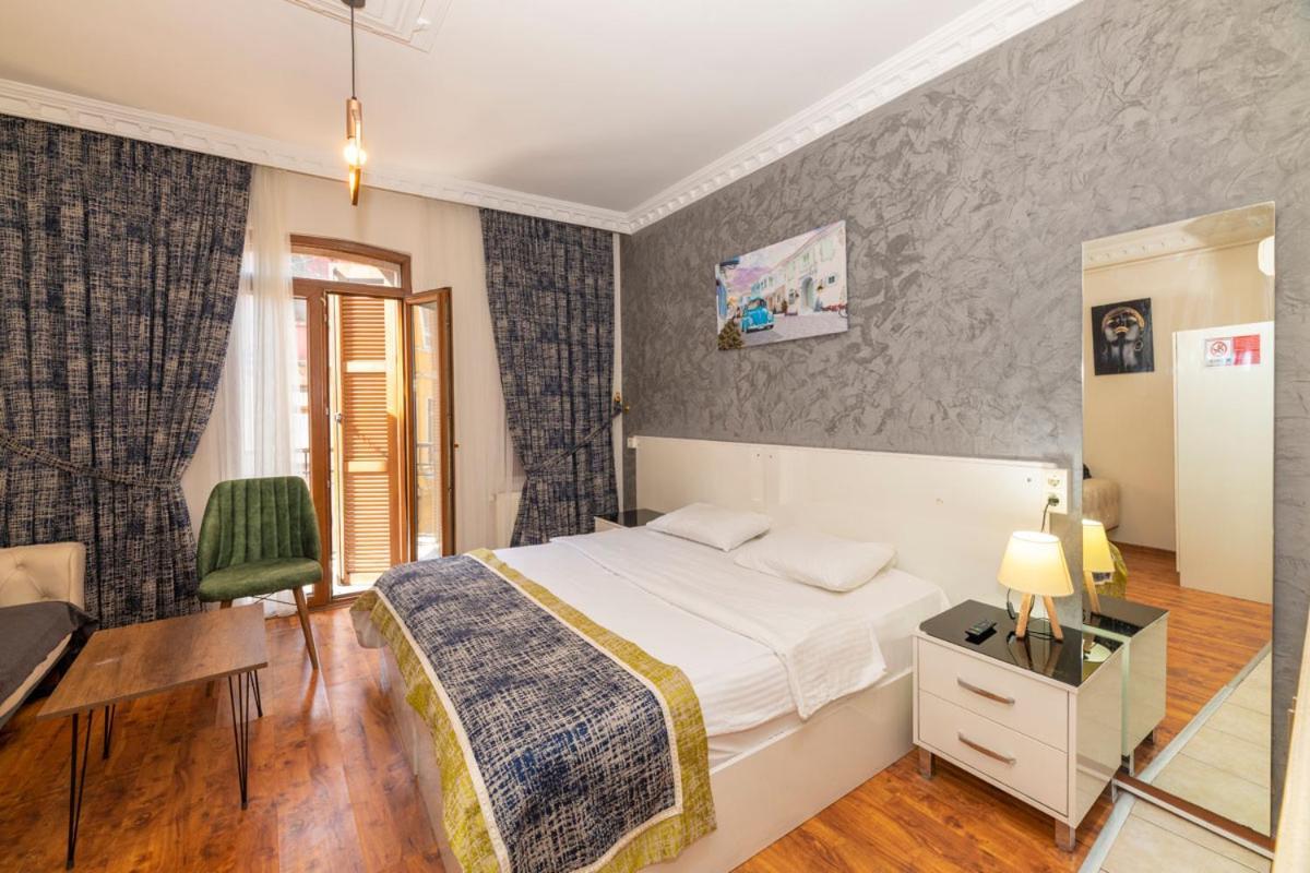 Grand Opera Aparthotel
