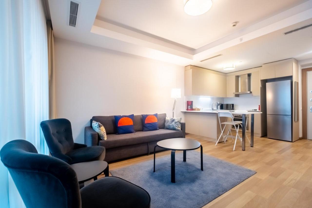 Apartment Luxurious Flat With City View In Maslak Istanbul