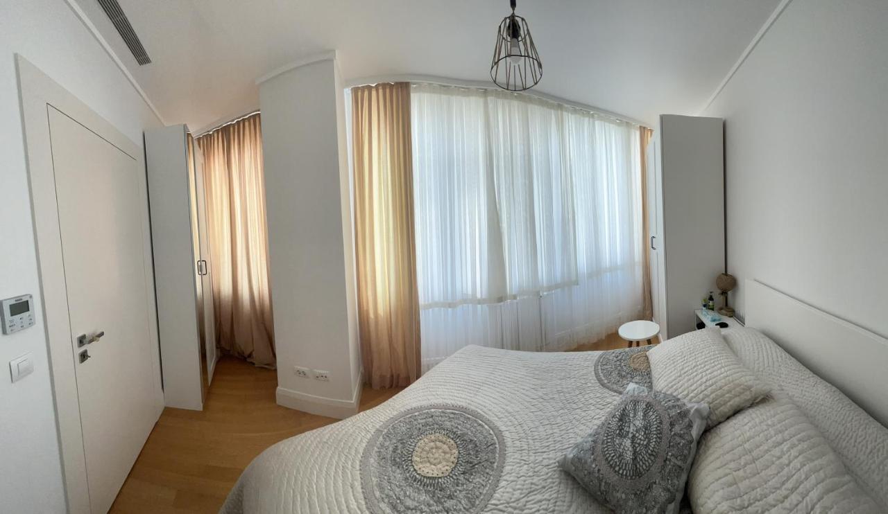 Apartment Luxury With Pool In The Center Of *