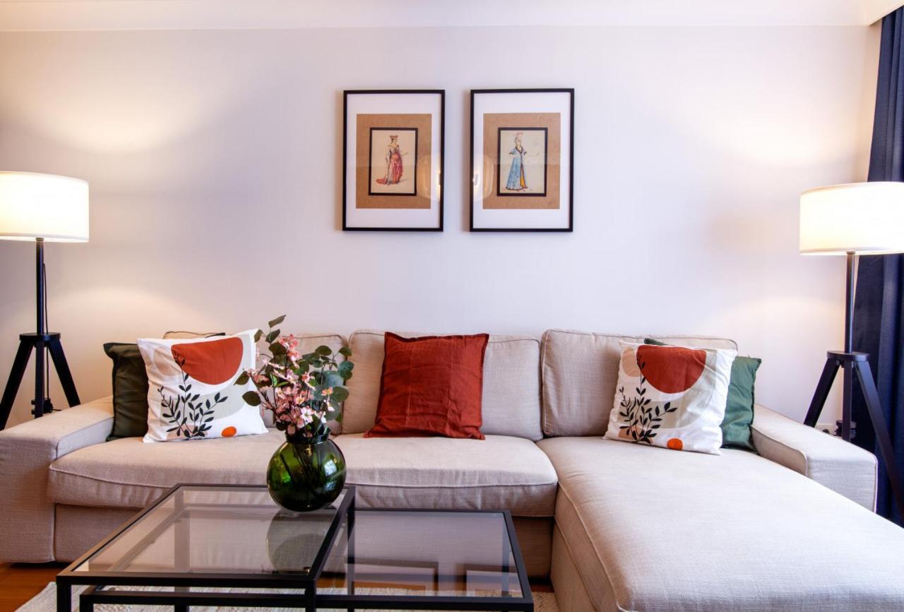 Comfy And Unique Designed Apartment *