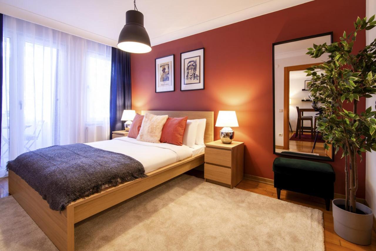 Comfy And Unique Designed Istanbul