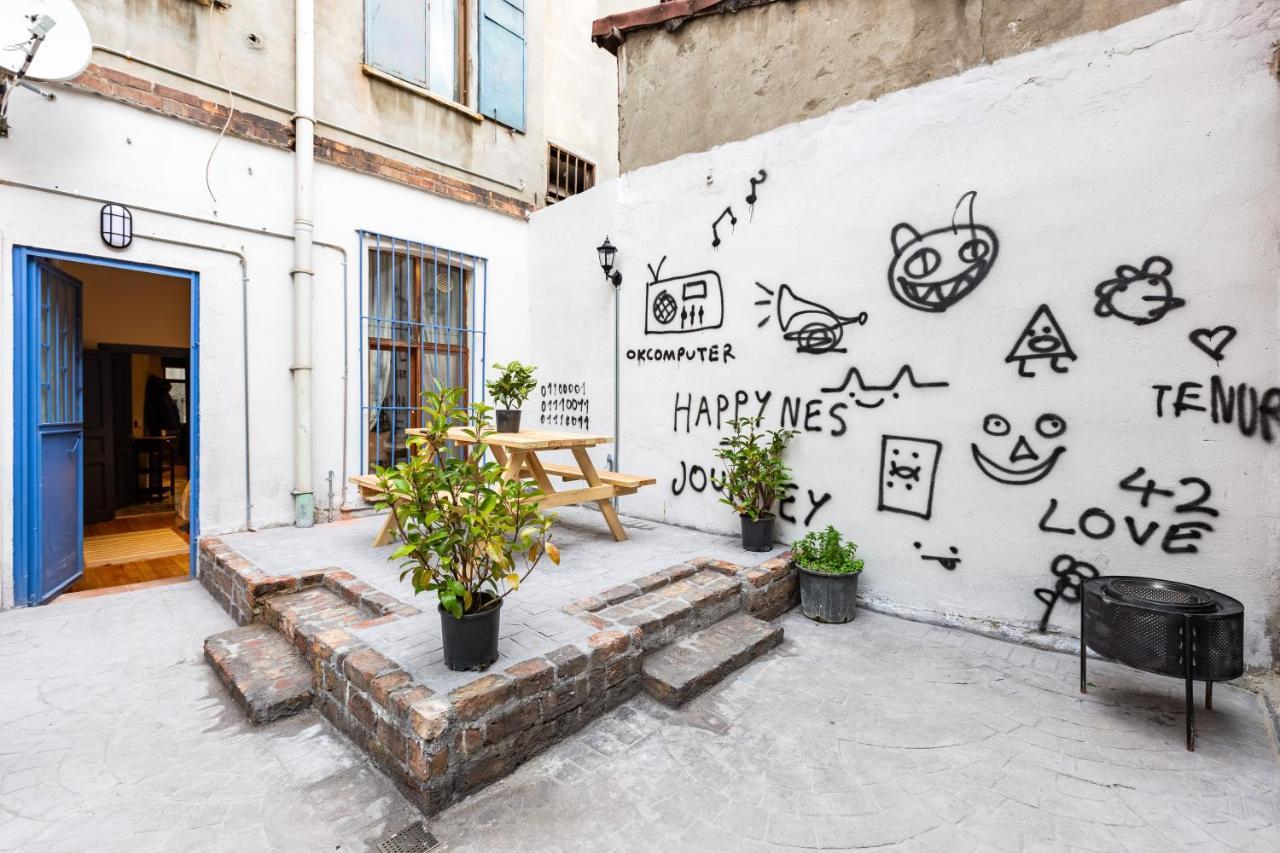 Apartment Galata Garden Design Flat