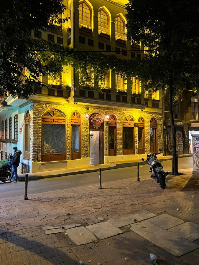 Apartamento Centrally Located, 2+1 House In Taksim, Cihangir