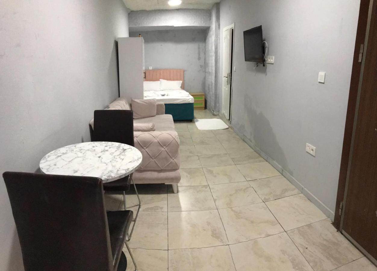 Aparthotel Tekyamac House *