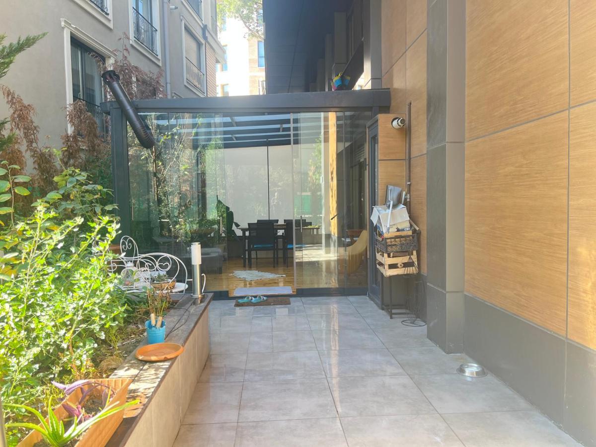 Wide Garden Flat Close To The Memoriall Hospital Hgyhomes2104 Apartment Istanbul