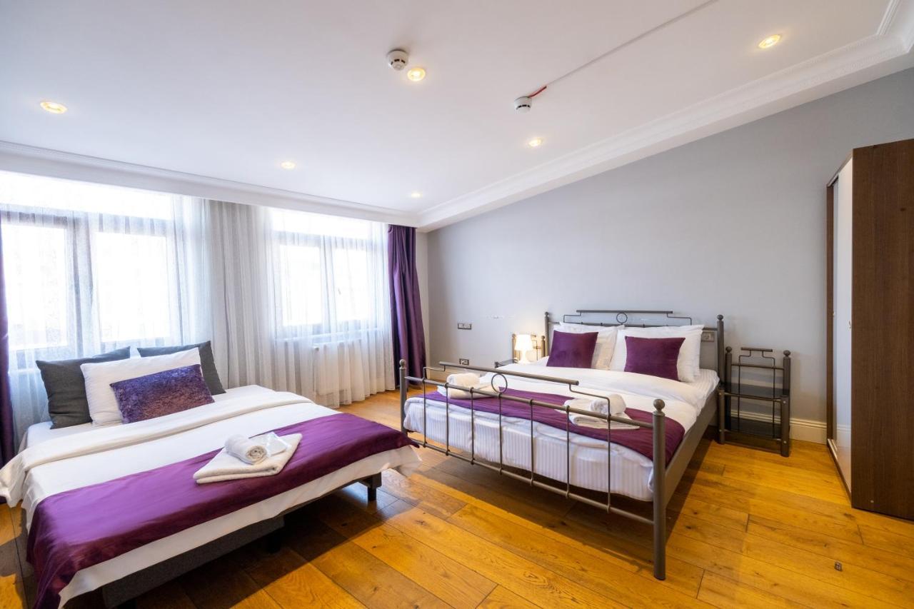 Apartment Frame Galata *