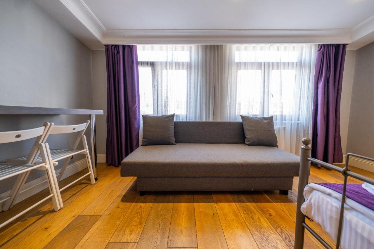 Apartment Frame Galata *