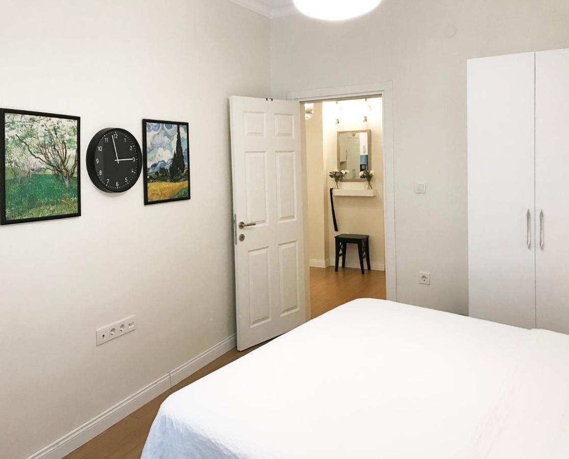 My Fabulous In Taksim Beyoglu Apartment