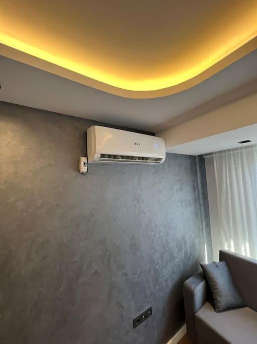 Apartment Zeytinburnu Merkezi Konumda, Sifir Daire & Esyalar