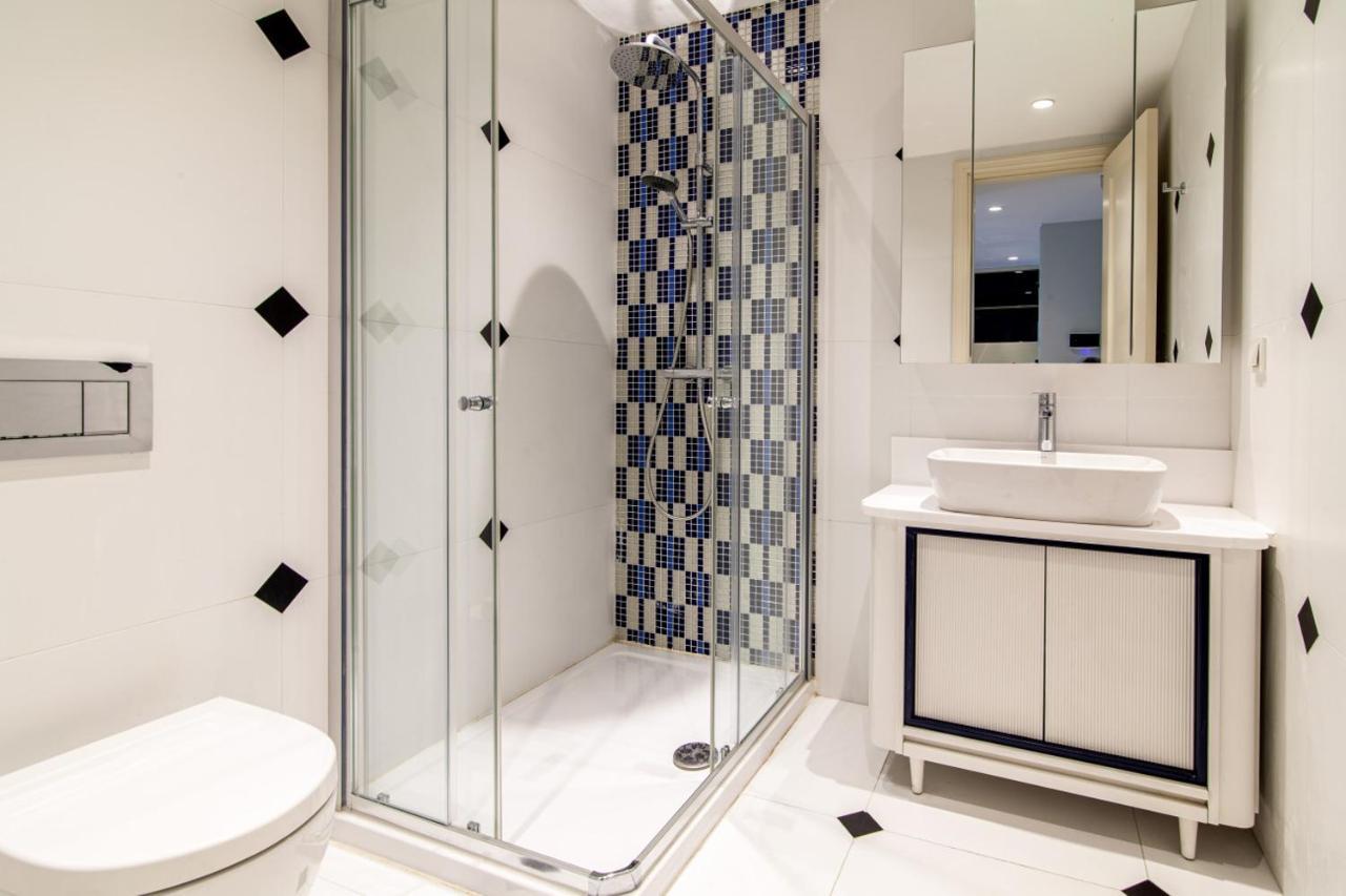 Cozy Flat Near Popular Attractions In Beyoglu *