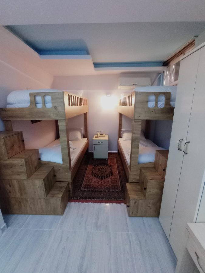 Hostel Armis *